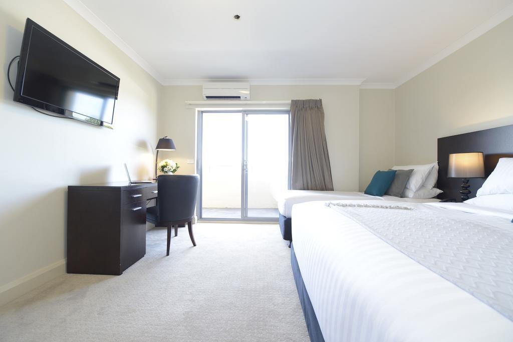 Rex Hotel Canberra
